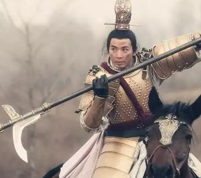 吕布身为三国第一猛将 吕布为什么对张飞有忌惮之心