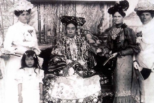 清朝即将灭亡时,为什么没有退守东北