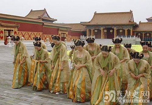 朱元璋为什么要妃子殉葬？