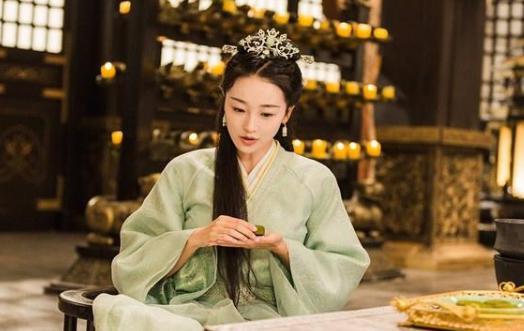 杨奥妃的生平怎么样