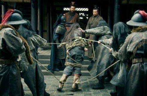 曹操为什么一定要杀吕布?真相究竟是什么?