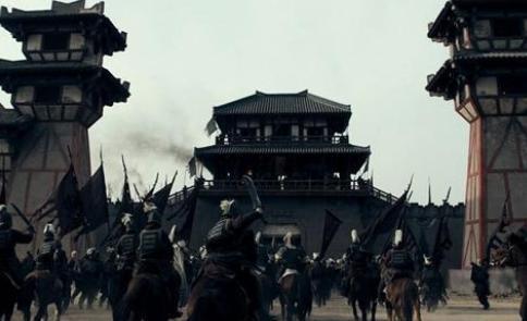 曹操为什么一定要杀吕布?真相究竟是什么?