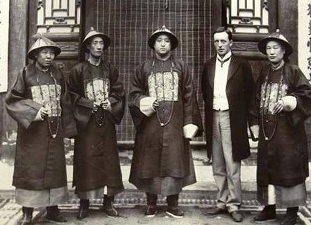 清朝为什么会遭后人如此仇视 他们到底做错了什么事情