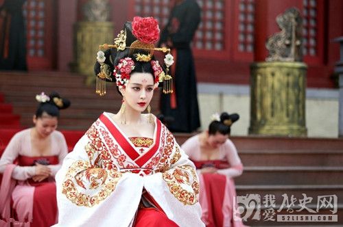 武则天为什么要改年号“大足”？