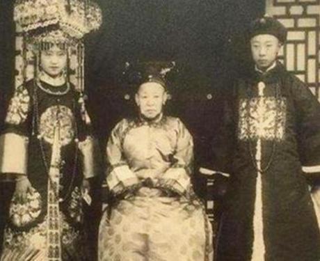 清朝为什么能统治汉人那么多年 看看这两种人就知道了