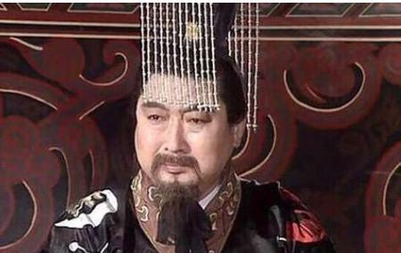 邓艾是怎么凭借2000兵马逼降刘禅的