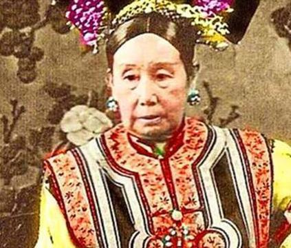 慈禧和李鸿章的关系到底有多好 为什么慈禧得知他的死讯会痛哭不止呢