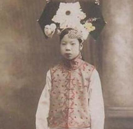 溥仪选后为什么先选文绣而后选婉容 其实里面还发生了一件事情