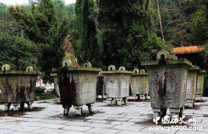 砸死秦武王的龙文赤鼎是什么东西，最后到了哪里