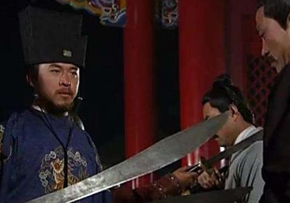 朱元璋建立明朝后，是怎么对待那些功臣的