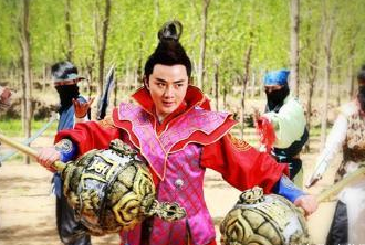 李世民临终前为什么给程咬金委托重任？