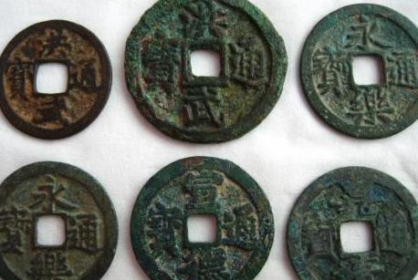 为什么强大的明朝会出现经济崩溃的状况 究竟是什么原因导致的