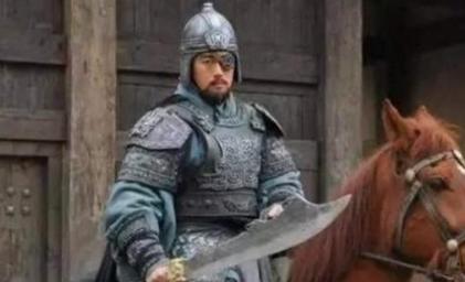 夏侯惇没有打过胜仗却升官不停 曹操人为什么夏侯惇情有独清