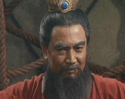 夏侯惇没有打过胜仗却升官不停 曹操人为什么夏侯惇情有独清