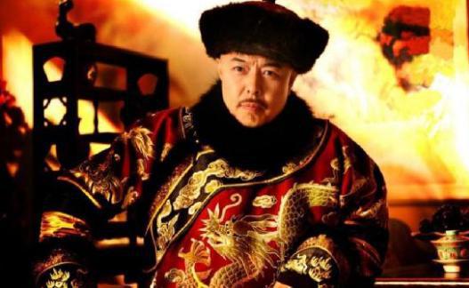 李卫为什么要把两个堂弟从江苏押到杭州