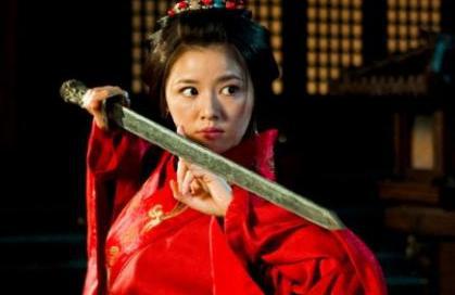 孙尚香被骗回到东吴之后为什么没有在回到刘备身边 不回去的话起码生命还能有保障