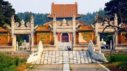 明朝皇帝去世后，后宫是怎么处置的？