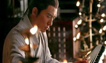 为什么说周瑜死后孙权对他的女子很不好 历史上真的是这样的吗