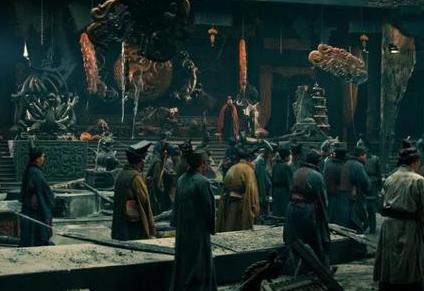 王宇是怎么从人生巅峰跌落神坛的 杀完董卓之后就开始骄傲自负