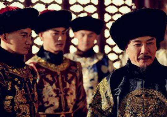 为什么康熙的儿子们对储位那么积极呢