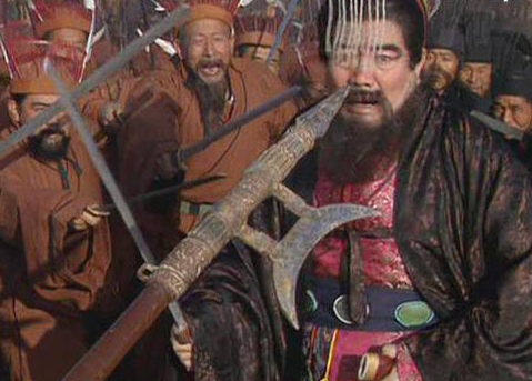 董卓为什么要迁都长安