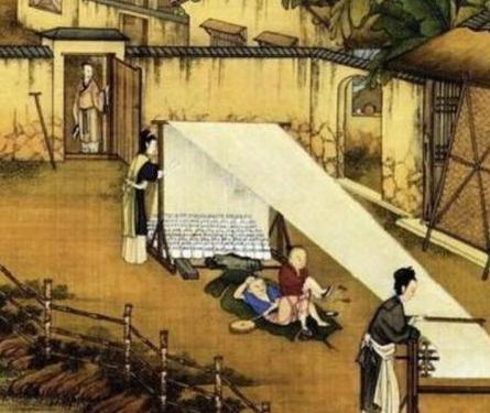 古时候没有洗衣机洗衣粉 那时的妇女是如何洗衣服的