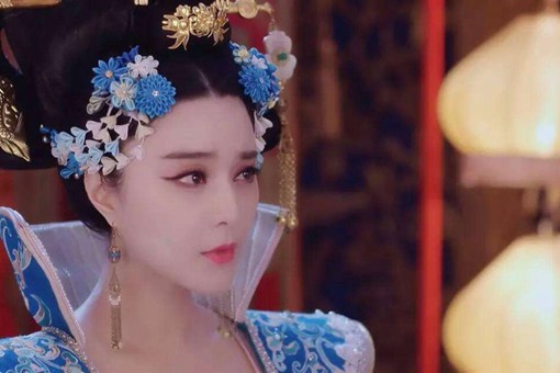 武则天退位的一年人生是怎样的