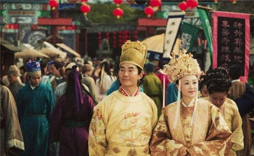 朱厚照在宫中假扮富商体验生活，为什么呢被骂离经叛道？