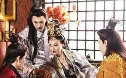 她的身边不止一个男人 为什么只有李治能让她怀孕呢