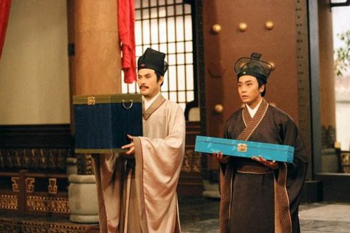 为什么荆轲刺秦选择吓得发抖的秦舞阳而不选择更厉害的人