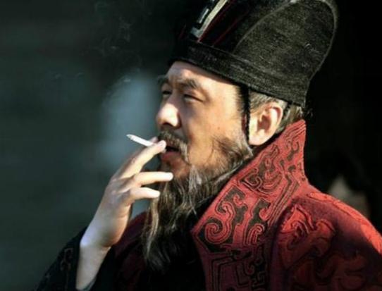 孙权劝曹操当皇帝，曹操为什么大骂他