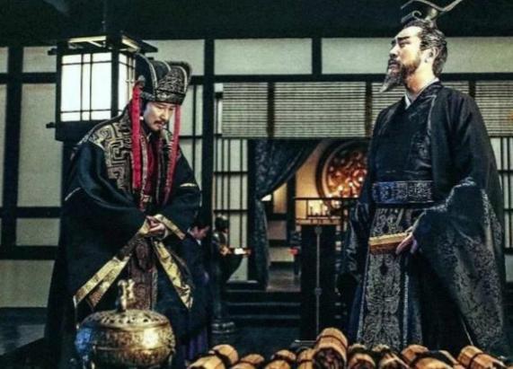 孙权劝曹操当皇帝，曹操为什么大骂他