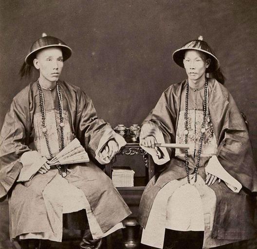 清朝官员退休前，为什么一定要去登记退休信息，不登记就会有罪名