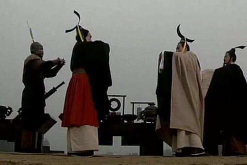 用贸易重创楚鲁的管仲是怎么靠经济让齐国称霸的?