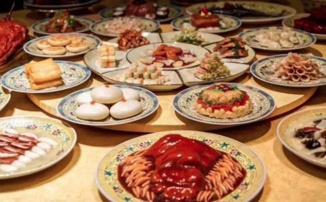 古代皇帝吃不完的剩饭，都是怎么处理的