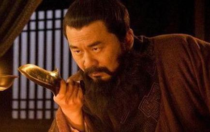 刘备和曹丕都称帝了 孙权为什么只敢称王而也跟着不称帝