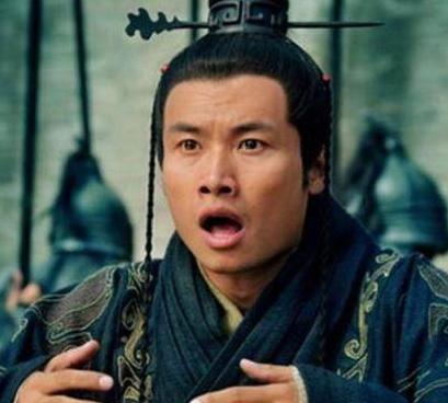 刘备和曹丕都称帝了 孙权为什么只敢称王而也跟着不称帝