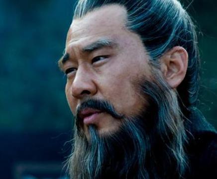 刘备和曹丕都称帝了 孙权为什么只敢称王而也跟着不称帝