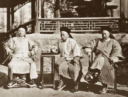 就没清朝京官们为什么喜欢走路上班 这里面有什么原因呢