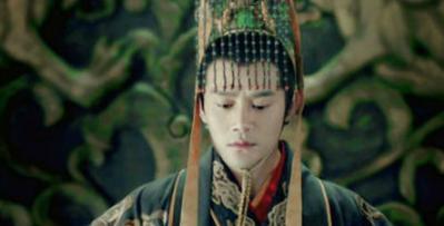 嬴政并没有赐死吕不韦,为什么吕不韦收到信后自我了断了