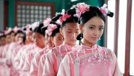 乾隆时期的风扇到底是什么样的 乾隆是如何改进的呢