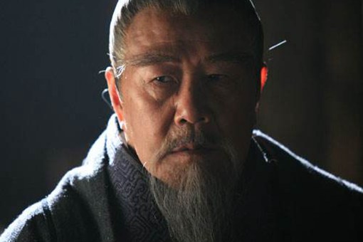 甘龙的死因是什么，甘龙为人如何