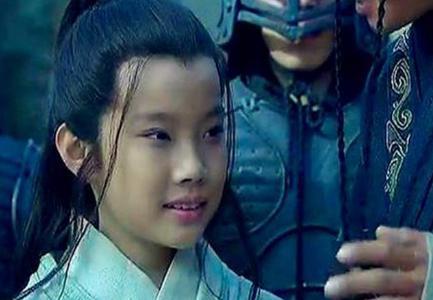 曹操为什么会对一个13岁的孩子下手 这个孩子的身份是什么