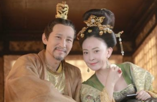 唐肃宗李亨为什么惊惧而死?