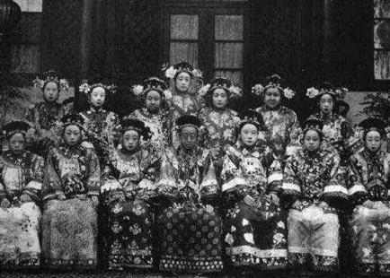 晚清如此腐朽落后为什么还有那么多的财政收入 他们的钱是怎么来的