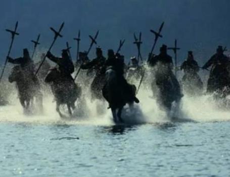 春秋战国时期的佩剑的风俗是怎么出现 为什么会蔓延到整个社会呢