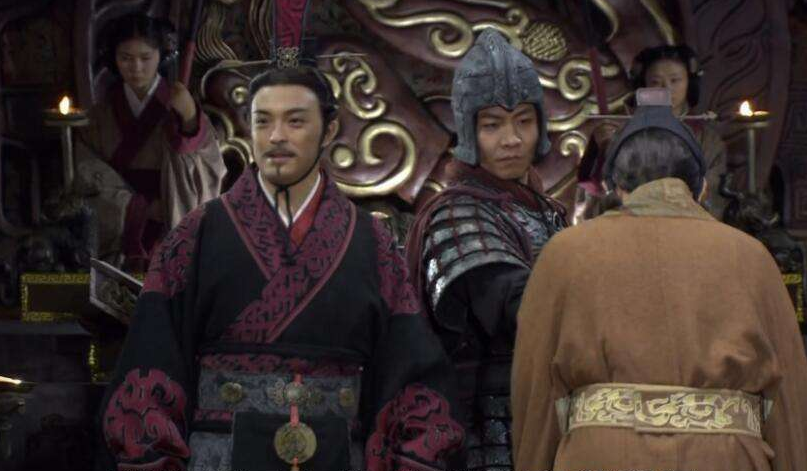 春秋战国各诸侯国军队穿什么颜色的军服，秦国军服为什么被人笑