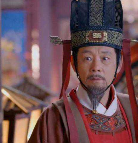 武则天退位时，此人痛哭不止，他是谁，为什么？