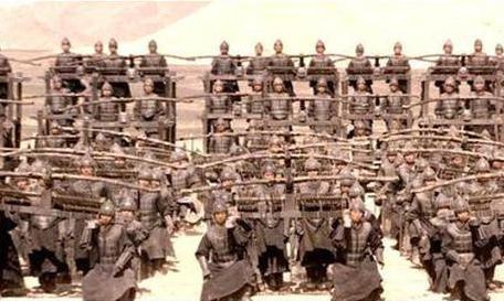 白起长平之战俘获40万大军 为什么最后要将他们坑杀呢