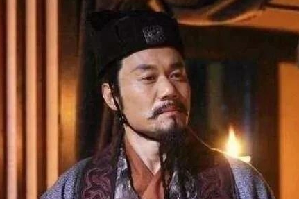 田单简介，田单是怎么复齐破燕的